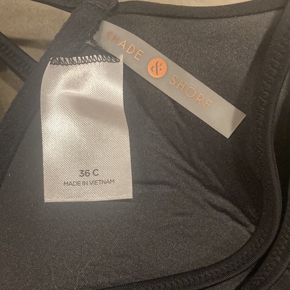 Shade & Shore black padded swim top 36c - Picture 2 of 2